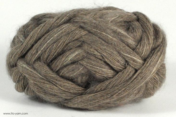 ITO MASAKI Mayu noble cashmere yarn, 31, Beige, comp: 82% Cashmere  11% Mohair  7% Silk  7% Silk