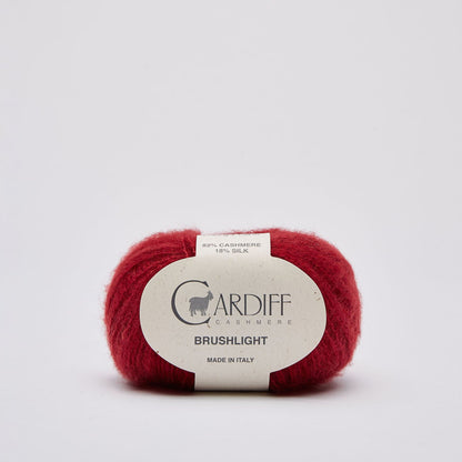Cardiff BRUSHLIGHT gentle yarn, 111, ROUGE, comp: 82% Cashmere, 18% Silk