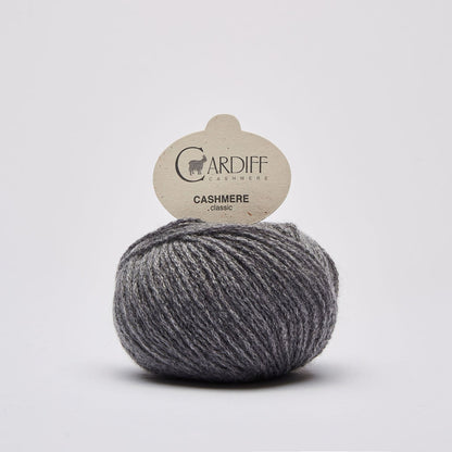 Cardiff CLASSIC gentle yarn, 519, FUMO, comp: 100% Cashmere