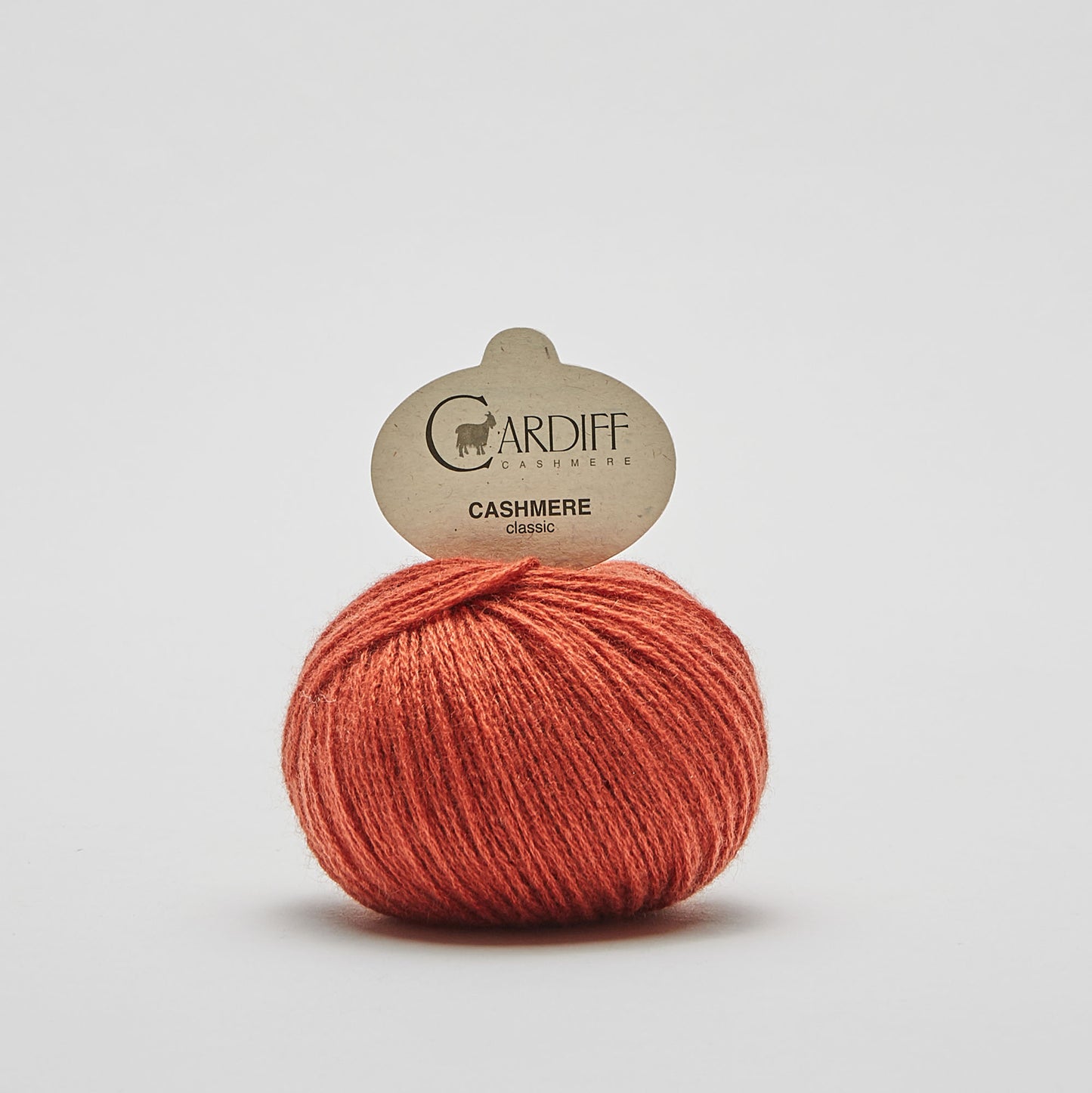 Cardiff CLASSIC gentle yarn, 702, ANGOLA, comp: 100% Cashmere