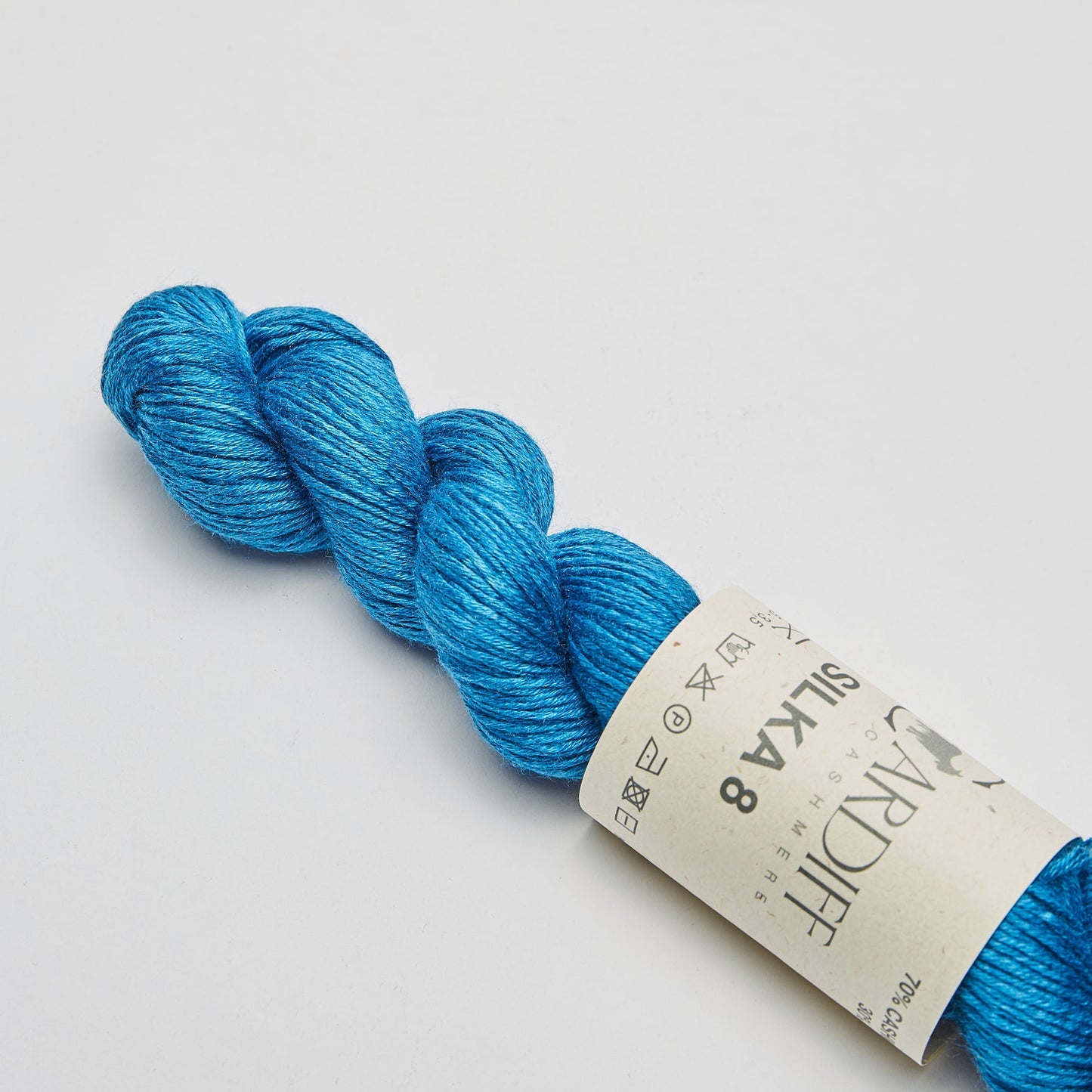 Cardiff SILKA 8 gentle yarn, 04, COLIBRI, comp: 70% Cashmere, 30% Silk