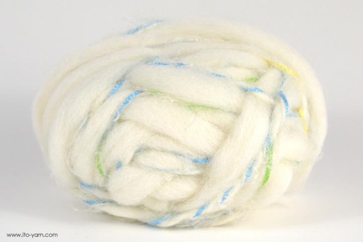 ITO MASAKI Moya slub yarn, 01, White, comp: 83% Wool  17% Nylon  