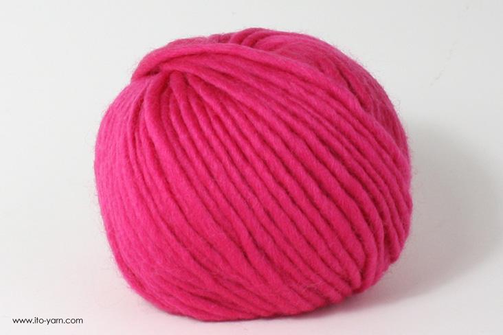 ITO MASAKI Biidama soft roving yarn, 11, Pink, comp: 100% Wool   