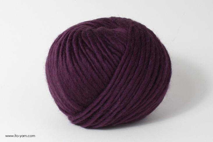 ITO MASAKI Biidama soft roving yarn, 61, Purple, comp: 100% Wool   