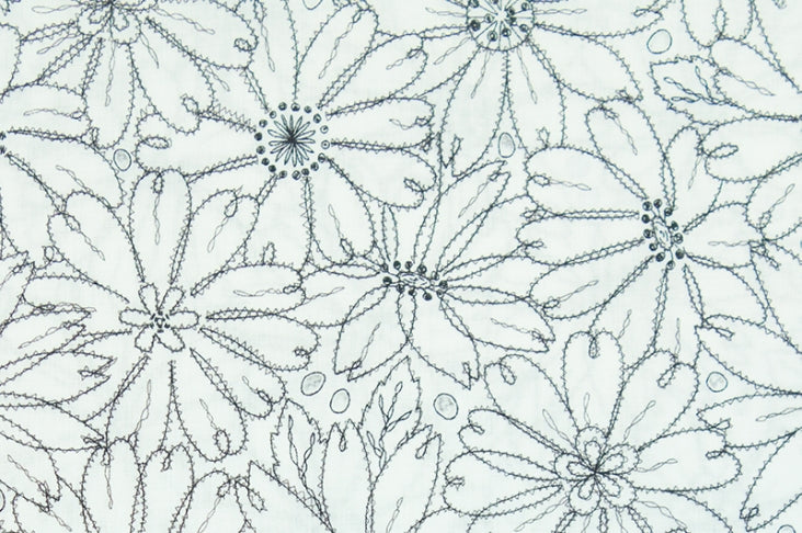 ITO Fabrics F315 - beautiful fabric comp: 100% Cotton, Flowers & Holes