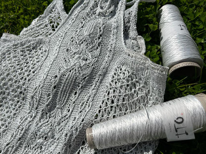 ITO Serishin luxurious silk yarn comp: 100% Silk