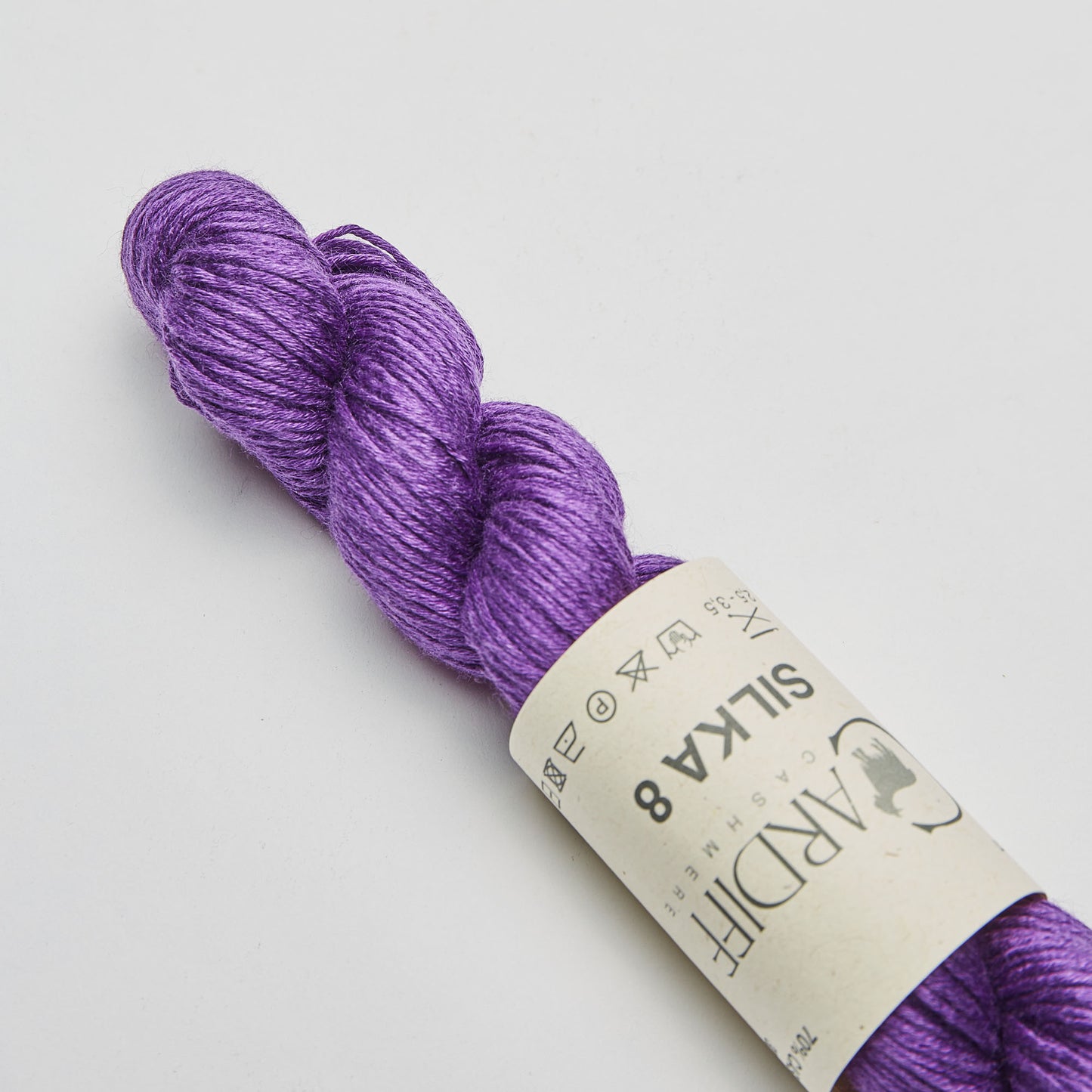 Cardiff SILKA 8 gentle yarn, 10, MATADOR, comp: 70% Cashmere, 30% Silk