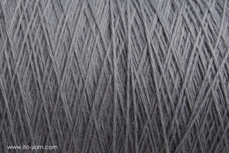 ITO Rakuda luxurious blend yarn, 642, Silver, comp: 70% Wool, 30% Camel