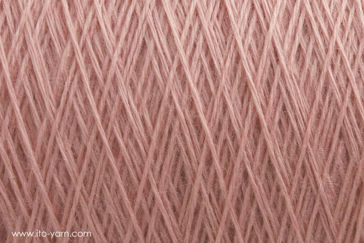ITO Rakuda luxurious blend yarn, 653, Pale Blush, comp: 70% Wool, 30% Camel