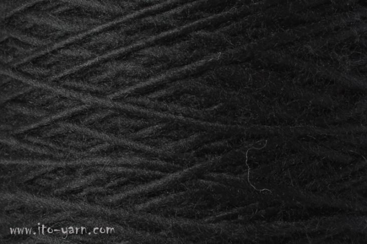 ITO Yomo bulky and soft roving yarn, 474, Black, comp: 100% Wool