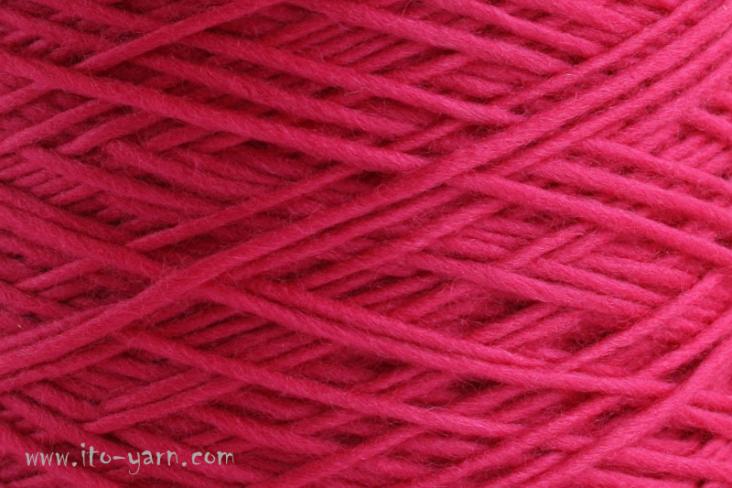 ITO Yomo bulky and soft roving yarn, 481, Azalea, comp: 100% Wool