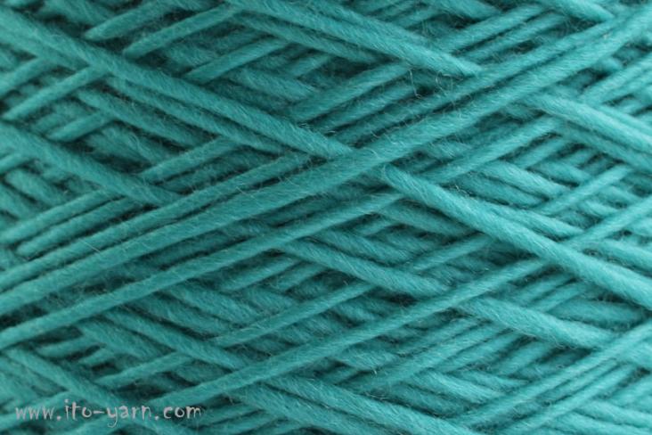 ITO Yomo bulky and soft roving yarn, 483, Pool, comp: 100% Wool